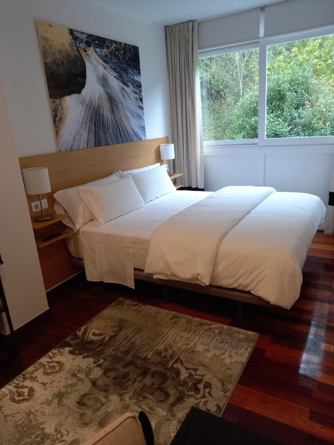 Suite Bilbao Arena Con Plaza De Garaje Exterior photo